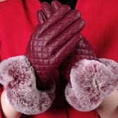 【キルティング地レッド】スマホ対応！PUレザーフェイクファー手袋