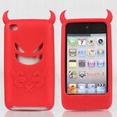 【レッド/iPod touch4】ソフトシリコンケースカバー【悪魔デビル】