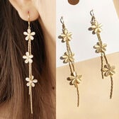 フラワーモチーフ ロングピアス