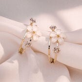 フラワーモチーフ フックピアス