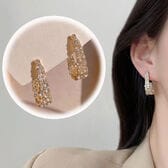 ラインストーンモチーフビジューピアス  ゴールド