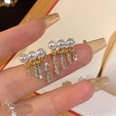 【ゴールド】3連パールエレガントピアス