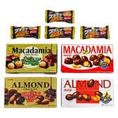 【4個】明治・ロッテ アーモンドチョコ マカダミアチョコセット（ブラックサンダーミニ4個おまけ付）