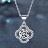 【日替わり数量限定】【1カラット】(クローバー)ジルコニア ネックレス  ペンダント ラッキーモチーフ レディース【先行チケット利用NG】