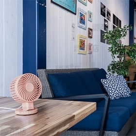 [ピンク] Three-up(スリーアップ)/USBミニデスクファン ナゴミ/DF-T1917PK