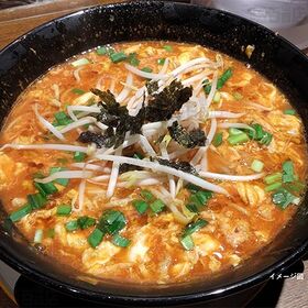 カップ辛麺風スープ(ごはん入りスープ) 21.1 g(乾燥米 15 g)