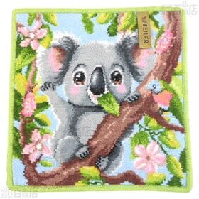 【LOVELY BEAR(メイグリーン)/MACARONS BEIGE(ピンク)】フェイラーハンドタオル 25×25cm