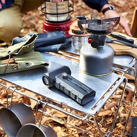 QUADS(クワッズ)/暴風ブロワーハンディファン「デビルファン」(100段階+デビルモード/2種アタッチメント付/LEDライト搭載/タイプC充電対応)/QS691BK 