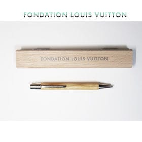 【FONDATION LOUIS VUITTON】美術館 限定 ボールペン #Wooden Pen | パリのルイヴィトン美術館　限定商品