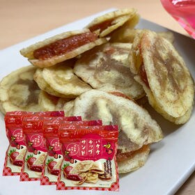【4袋】バナナチップサンド ストロベリー味（55g）
