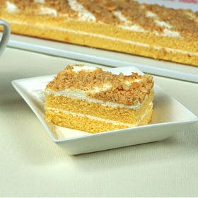 【1個】フリーカットケーキ（チーズクリームケーキ） | しっとりふわふわチーズクリームケーキ お好きなサイズにカットしてお楽しみください