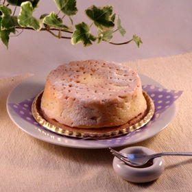 【1台】白いチーズケーキ | レモンの酸味が絶妙なアクセント！ 王道のチーズケーキです。