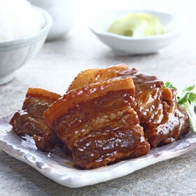 【計950g/(190g×5)】鹿児島県産黒豚使用　豚角煮 | 柔らかなお肉と甘辛ダレの相性抜群です。