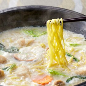 【3~4人前】北海道産鶏もも肉と魚介を使った　鶏白湯鍋セット