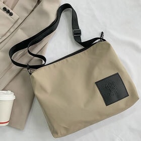 【ベージュ】男女兼用ナイロンショルダー