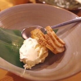 【計4kg/2kg×2パック】秋田名物 いぶりがっこ（不揃いカット）