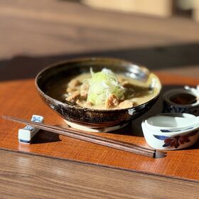 【群馬】だるま食堂　手ごね味噌のもつ煮（甘口）400g×3パックセット