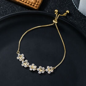 フラワーモチーフブレスレット