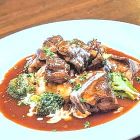 【計1kg/500g×2パック】牛タンサガリ 生ブロック（豪州産）