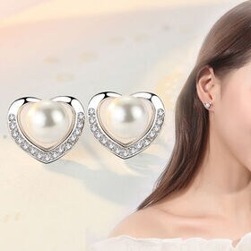 【シルバー】ハートモチーフ パール×ストーンスタッドピアス