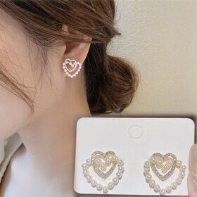 【ホワイト】ダブルハートスタッドピアス