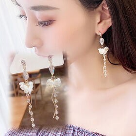 【ホワイト】小さめフラワー 揺れるロングピアス