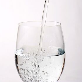 【500ml×48本】岩手県岩泉町 龍泉洞の水　弱アルカリ性 中硬水　宅配便2個口配送