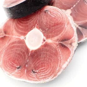 【約1kg】まぐろテール ステーキカット（豊洲加工）