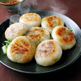【計1440g/720g×2p】お肉屋さんが作った特製ニラ焼餅 | 【もっちり×ジューシー！野菜と肉の旨みがぎっしり詰まった本格ニラ焼餅。】