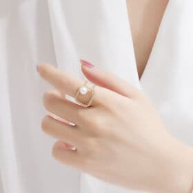 【ゴールド】ラインストーン スクエアリング