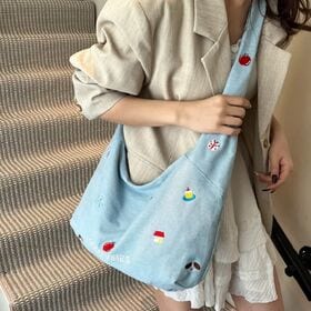 【ブルー】可愛いミニ刺繍がポイントのデニムショルダー