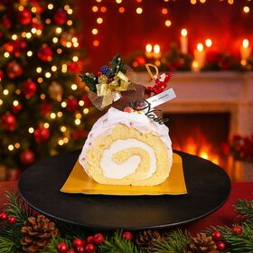 【12/22着】【1本】白金プレミアムジャージーブッシュドノエル(苺)《ハーフ》