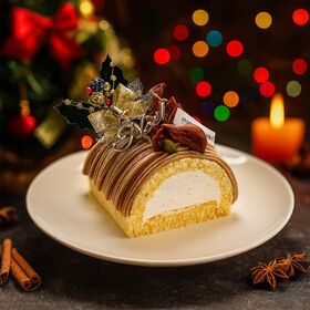 【12/22着】【1本】献上栗山江栗の白金モンブランブッシュドノエル《ハーフ》