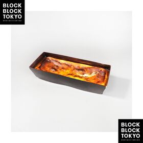 BLOCK BLOCK TOKYO  BLACK LABEL　バスクチーズケーキ（プレーン）