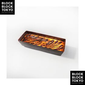 BLOCK BLOCK TOKYO  BLACK LABEL　バスクチーズケーキ（カシス）