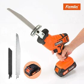 充電式コードレスのこぎり6点セット 専用替え刃2枚 予備バッ...