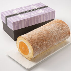 【約350g×1本】＜新杵堂＞ まるごとみかん 5粒入フルーツロールケーキ