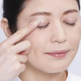 【シャンパンベージュ】そのまま！plusふたえ記憶シャドウクリーム