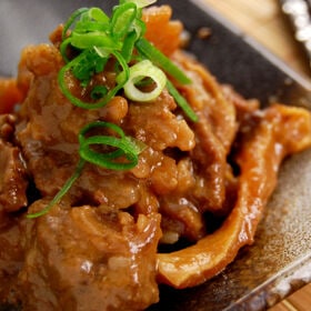 【3種計860g】温めるだけ 3種セット（どて焼き・照り焼きチキン・牛丼）