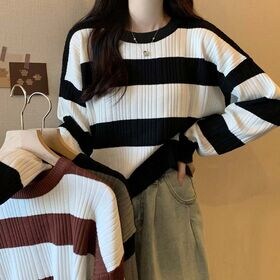 【ホワイトブラック】ボーダー柄ニット