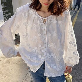 【ホワイト/Mサイズ】花柄刺繍ブラウス