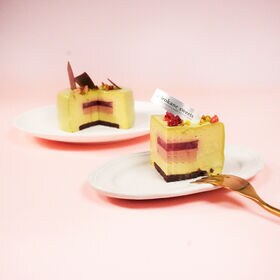 【3号】ピスタチオの香ばしさあふれる魅力一杯の白金プレミアム ミロワールピスターシュ