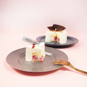 【3号】ホワイトクリスマスを彩る純白の白金フロマージュショート