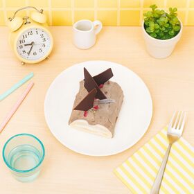 【1本】白金クリームロール（ショコラ）《ハーフ》