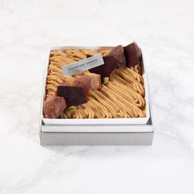 【GIFTBOX】shirokane sweets TOKYO 山江栗モンブラン | ギフトボックスに入ったお祝いケーキ