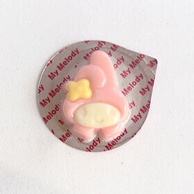 【50コ】丹生堂 見た目もかわいい！ちっちゃなマイメロディ レリーフチョコ(いちご味)