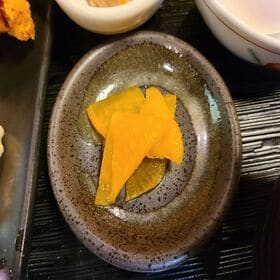 【計400g(200g×2袋)】 たくあん しそ風味 刻み 沢庵 ブッチ切り 漬け物 中津漬物