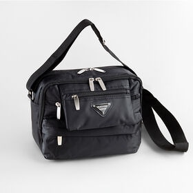 多機能ショルダーバッグ