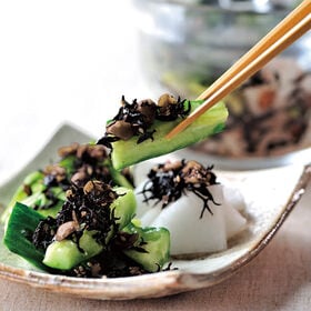 【120g×1パック】梅の香ひじき（無着色国産梅使用）