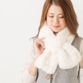 【 ホワイト】もこもこもふもふ フェイクファーボアマフラー